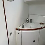 Botel Vedette A *